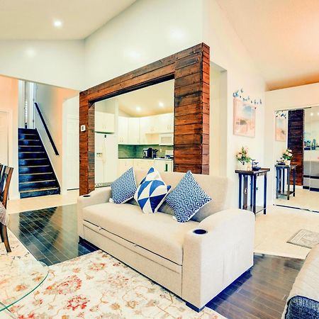 Furnished Family Home Near Toronto - Great Location Game Room - Backyard - Parking & Self Checkin Pickering Exterior photo