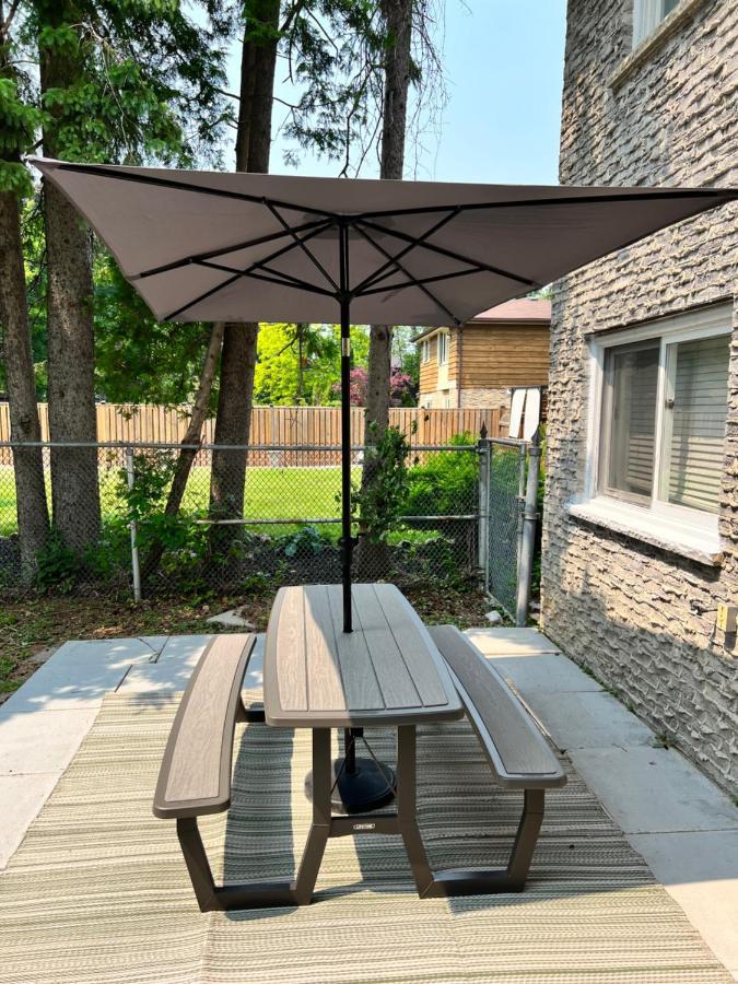 Furnished Family Home Near Toronto - Great Location Game Room - Backyard - Parking & Self Checkin Pickering Exterior photo